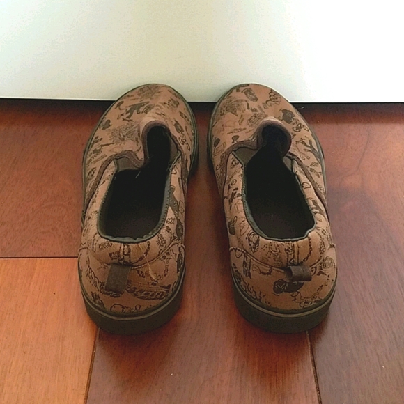 NWOT Old Navy Brown patterned slip-on sneakers 5 - Picture 3 of 7
